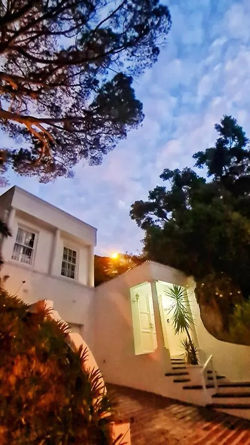 Table Mountain Cottage ケープタウン 0*,  南アフリカ